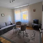 Nemeth Nyaralo 1 Апартаменты Кестхей